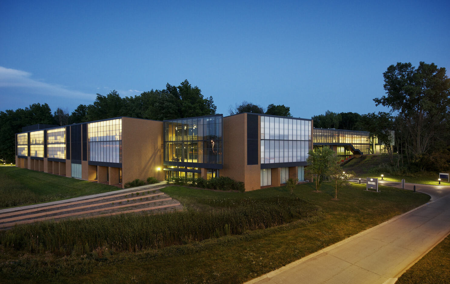 Lorain County Community College SMART Commercialization Center for Microsystems