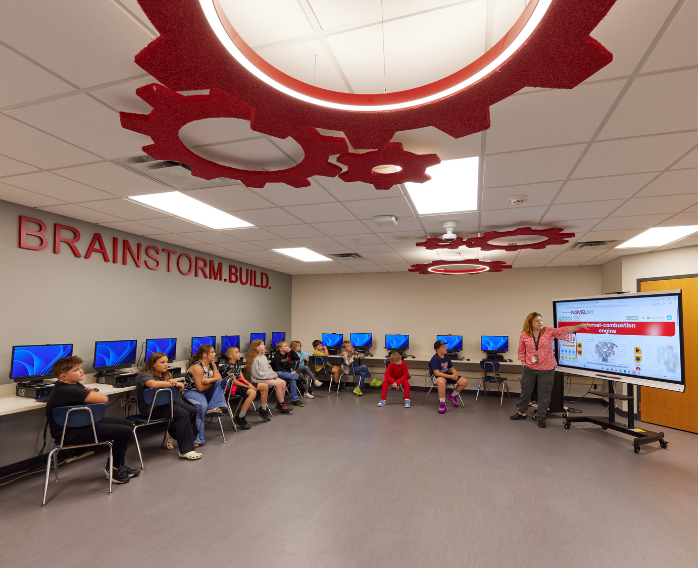 Modernizing K–12 Facilities for Flexible, Technology-Driven Learning